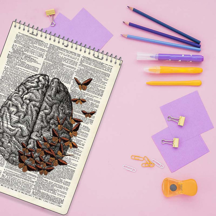 دفتر شطرنجی 100 برگ کارنیکا طرح روزنامه وینتج مغز Vintage Newspaper Brain کد 90108