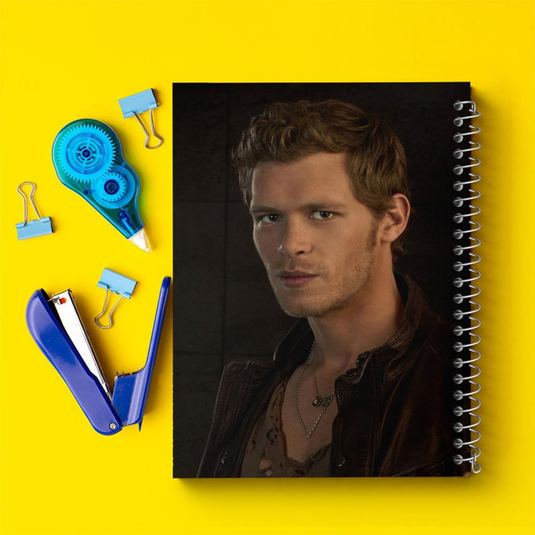 دفتر مشق 100 برگ خندالو طرح کلاوس مایکلسون خاطرات یک خون آشام The Vampire Diaries کد 23677