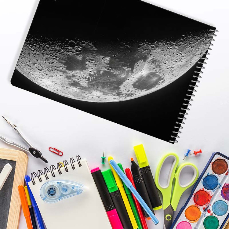 دفتر شطرنجی 100 برگ کارنیکا طرح ماه Moon کد 78011