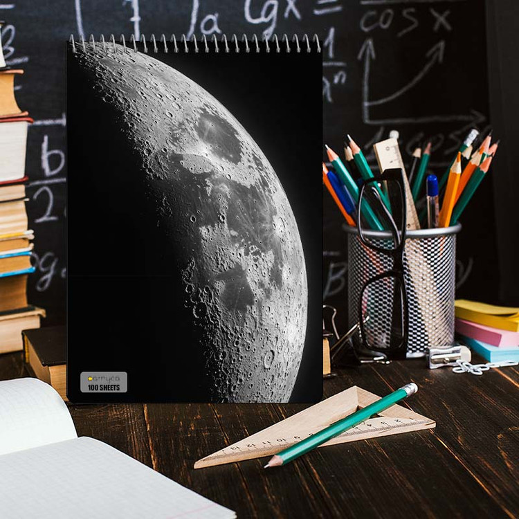 دفتر شطرنجی 100 برگ کارنیکا طرح ماه Moon کد 78011