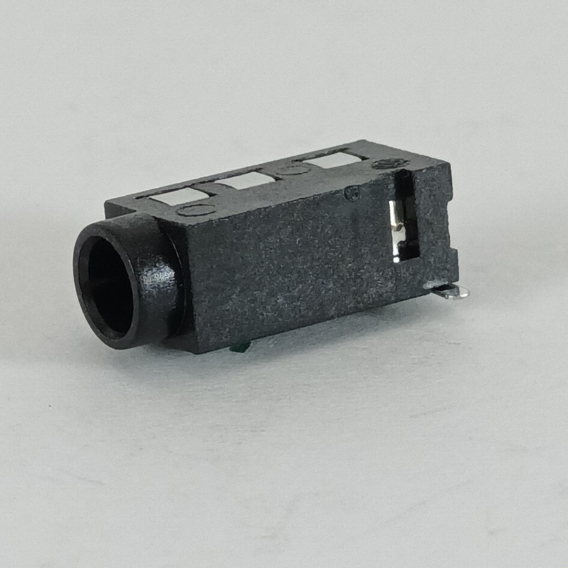 جک هدفون مدل 3.5میلیمتری-686SMD