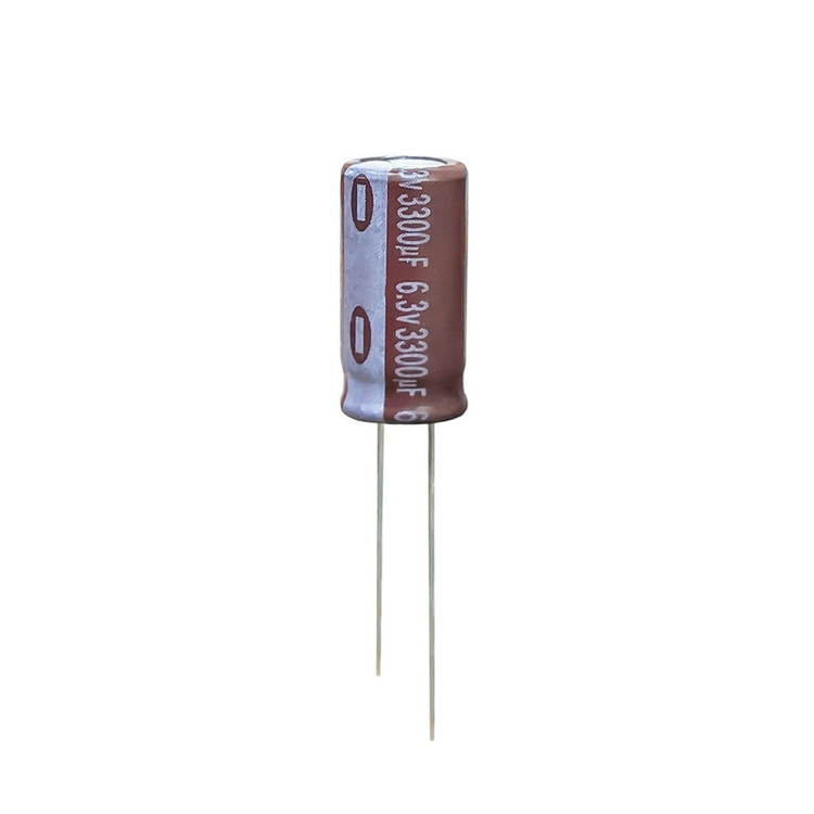 خازن الکترولیت 3300 میکروفاراد 6.3 ولت آکسبوم مدل TEC-3300630 بسته 4 عددی