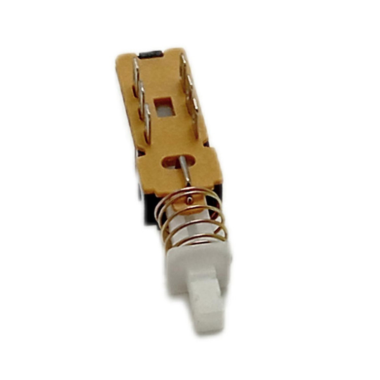 کلید شستی مدل IP6pin