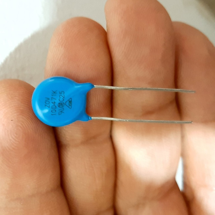 وریستور 300 ولت مدل VDR ZOV 10D471K بسته 3 عددی