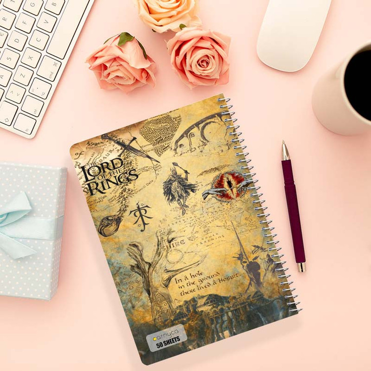 دفتر نقاشی 50 برگ کارنیکا طرح ارباب حلقهها Lord of the Rings کد 60889 مجموعه 4 عددی