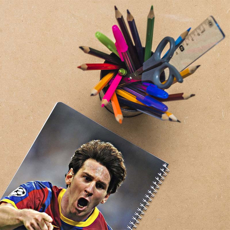 دفتر نقاشی 50 برگ کارنیکا طرح طرفداران فوتبال Football Fan کد 58132 مجموعه 4 عددی