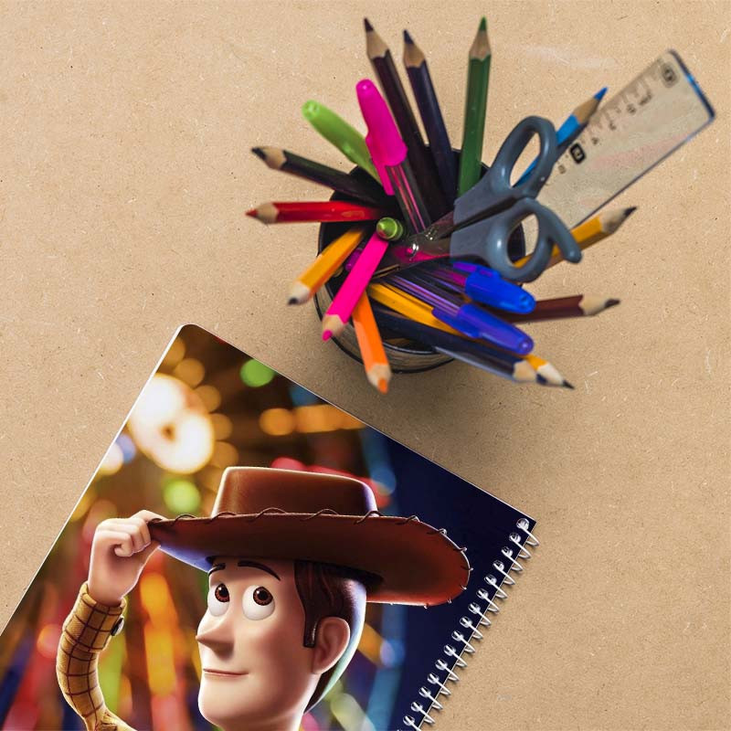دفتر نقاشی 50 برگ کارنیکا طرح داستان اسباببازی Toy Story کد 20786 مجموعه 4 عددی