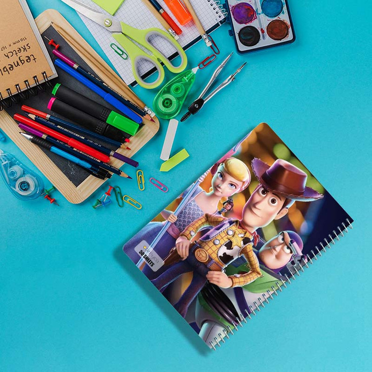 دفتر نقاشی 50 برگ کارنیکا طرح داستان اسباببازی Toy Story کد 20786 مجموعه 4 عددی