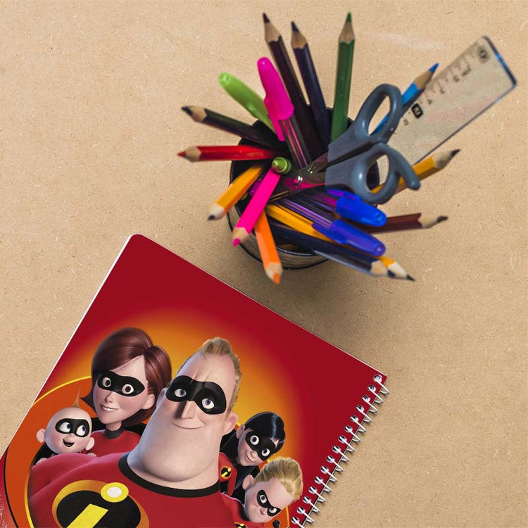 دفتر نقاشی 50 برگ کارنیکا طرح شگفتانگیزان The Incredibles کد 70225 مجموعه 4 عددی