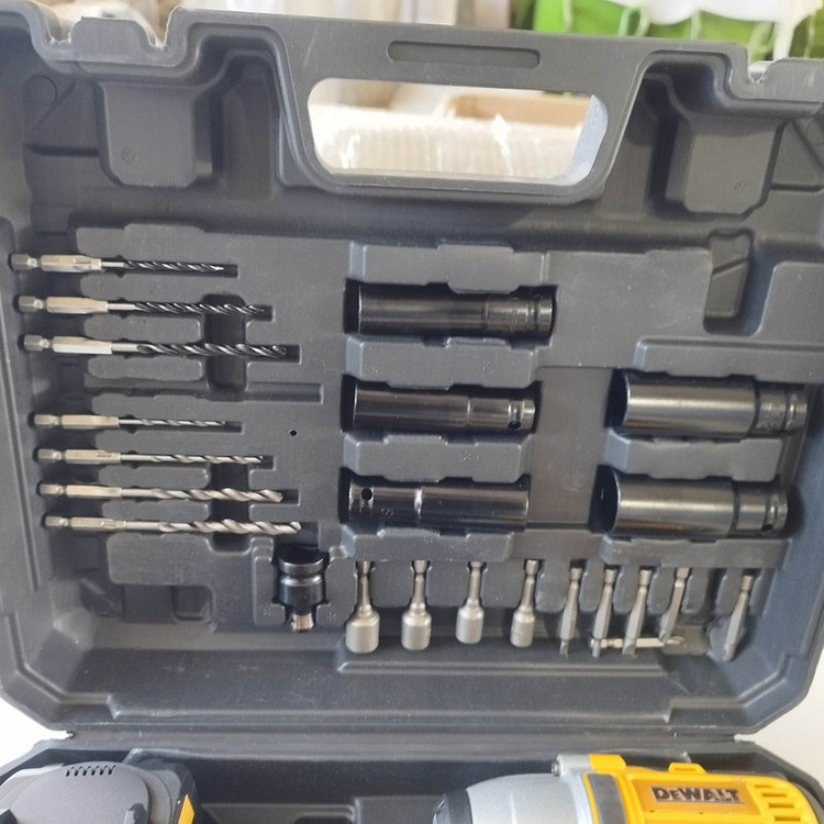آچار بکس شارژی دیوالت مدل XGT48 سایز 1/2 اینچ مجموعه 29 عددی