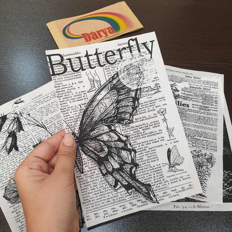 کاغذ رنگی دریا مدل اسکرپ بوک طرح روزنامه کد 01 بسته 8 عددی