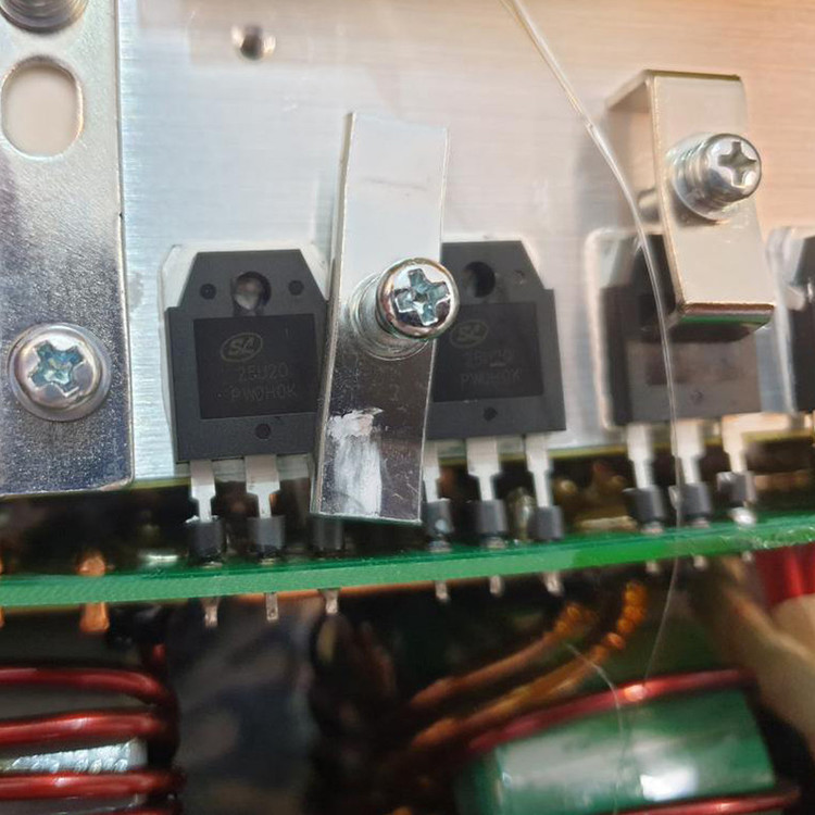 اینورتر 250 آمپر صبا مدل R-VNV-250V (IGBT)