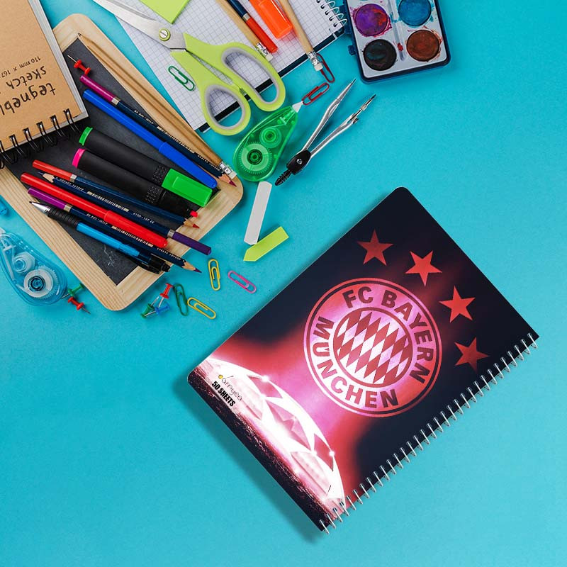 دفتر نقاشی 50 برگ کارنیکا طرح بایرن مونیخ Bayern Munich کد 69952 مجموعه 4 عددی