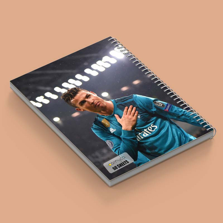 دفتر نقاشی 50 برگ کارنیکا طرح رونالدو Ronaldo کد 59143 مجموعه 4 عددی