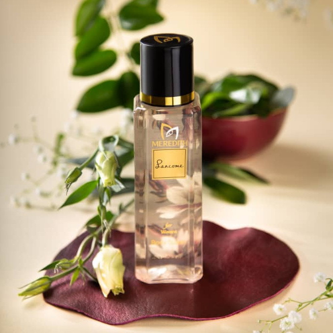 بادی اسپلش زنانه مردیت مدل lancome حجم 250 میلی لیتر