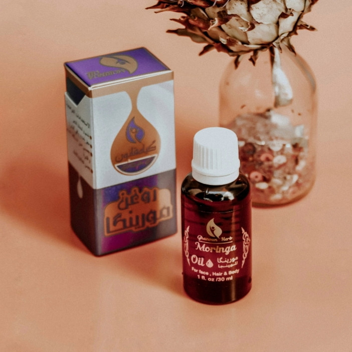 روغن مورینگا گیاه قانون مدل 030 حجم 30 میلی لیتر