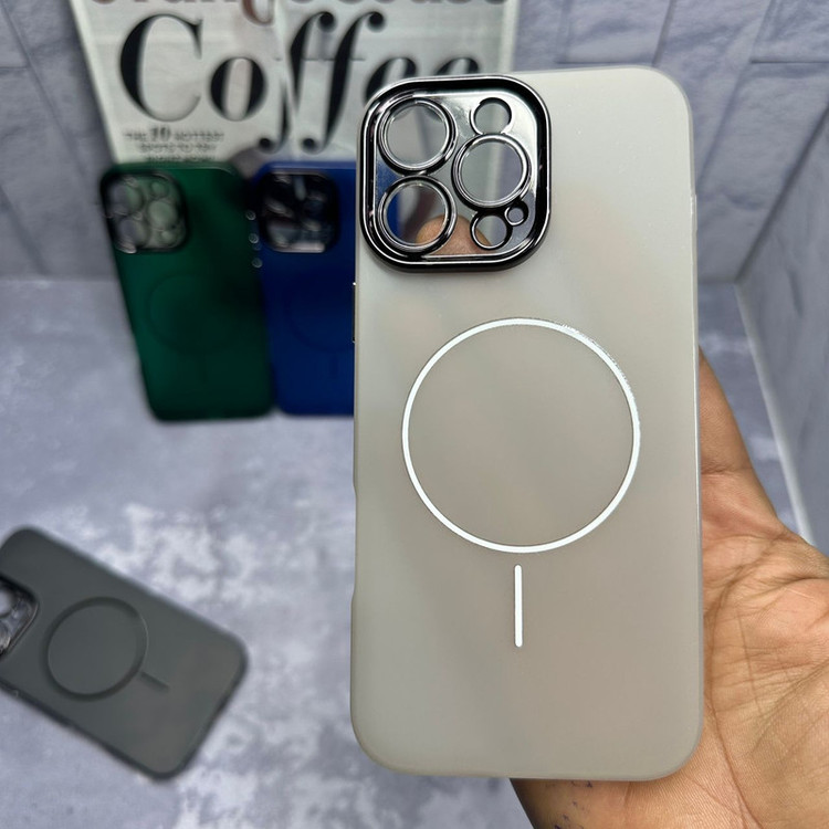 کاور کد 10 طرح halo camera مناسب برای گوشی موبایل اپل Iphone 16 pro max