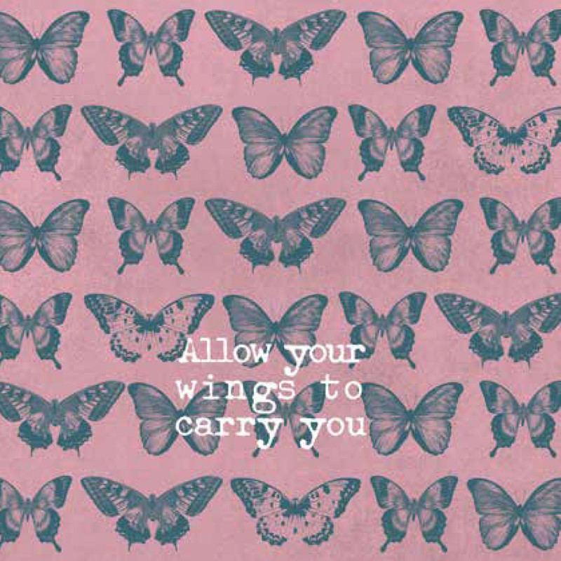 کاغذ کادو مریخ مدل پارچه ای butterfly 065