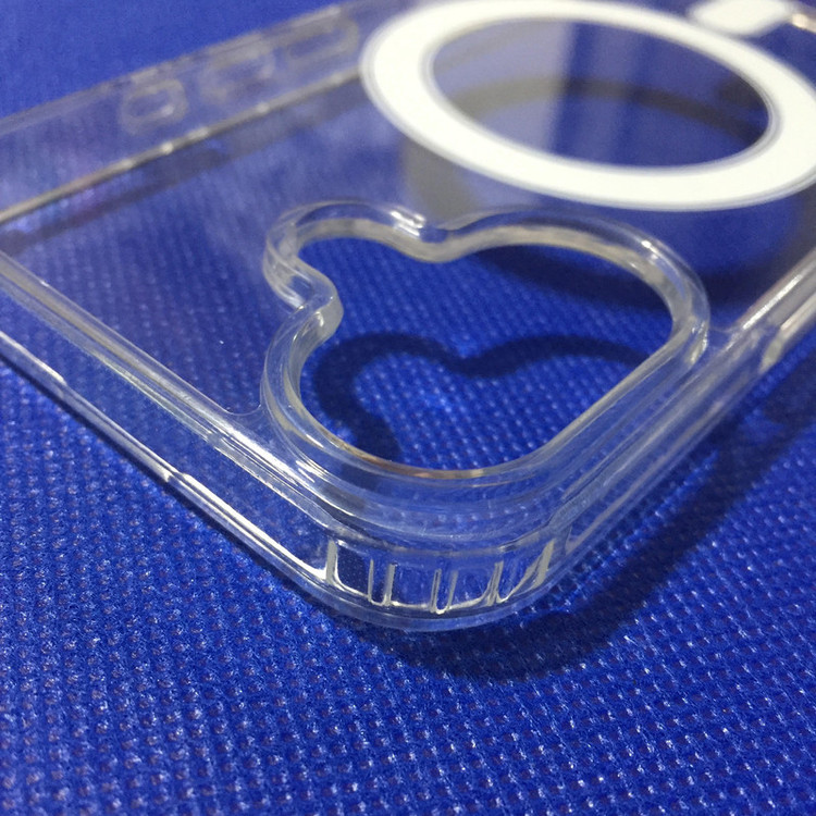 کاور گوف مدل Clear Chix مناسب برای گوشی موبایل اپل iPhone 16
