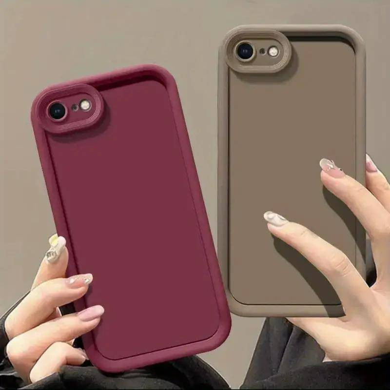کاور موکولو مدل Silicone Puffer Strap مناسب برای گوشی موبایل اپل iPhone 7/ 8 به همراه بند