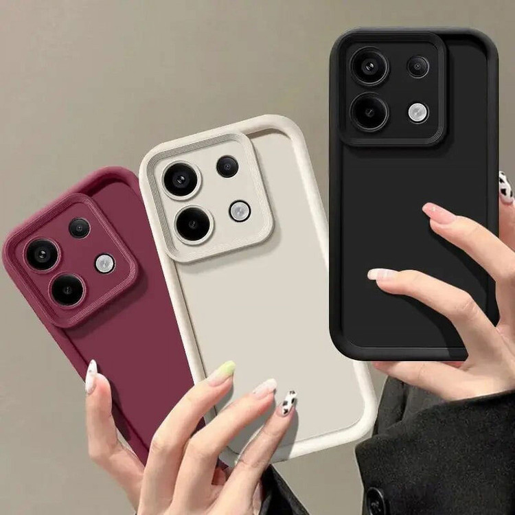 کاور موکولو مدل Silicone Puffer Strap مناسب برای گوشی موبایل شیائومی Redmi Note 13 4G به همراه بند آویز
