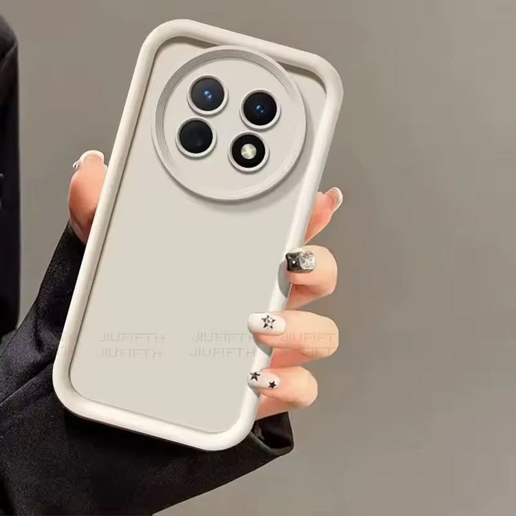 کاور موکولو مدل Silicone Puffer Strap مناسب برای گوشی موبایل آنر Honor X9c به همراه بند آویز