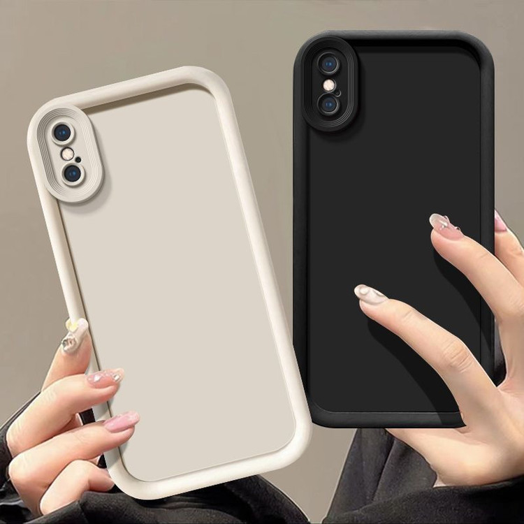 کاور موکولو مدل Silicone Puffer Apple Strap مناسب برای گوشی موبایل اپل iPhone Xs Max به همراه بند آویز
