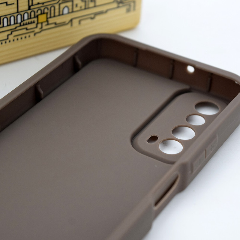 کاور مدل Caffista مناسب برای گوشی موبایل موتورولا Moto G84