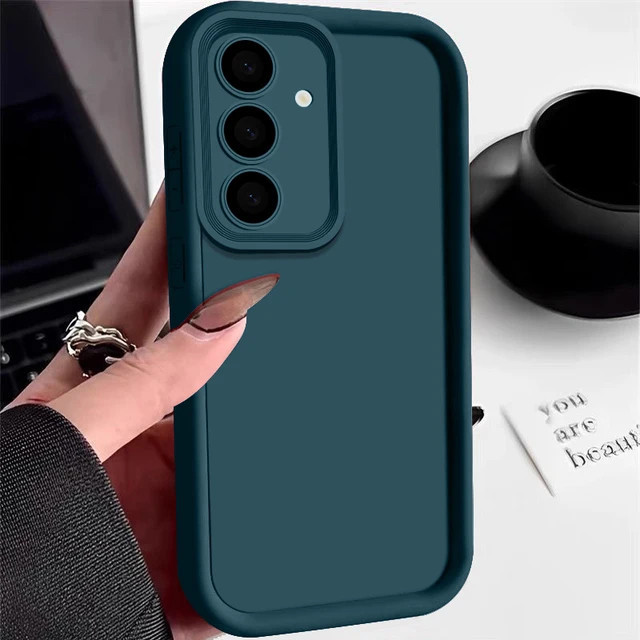 کاور موکولو مدل Silicone Puffer Strap مناسب برای گوشی موبایل سامسونگ Galaxy A56 5G به همراه بند آویز