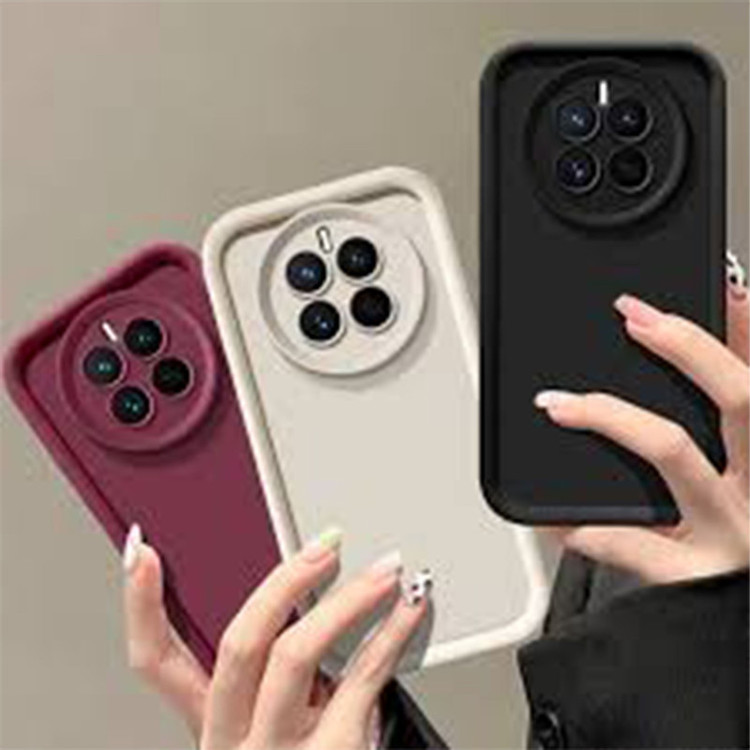 کاور موکولو مدل Puffer Strap مناسب برای گوشی موبایل ریلمی 12 Pro Plus / 12 Pro به همراه بندآویز