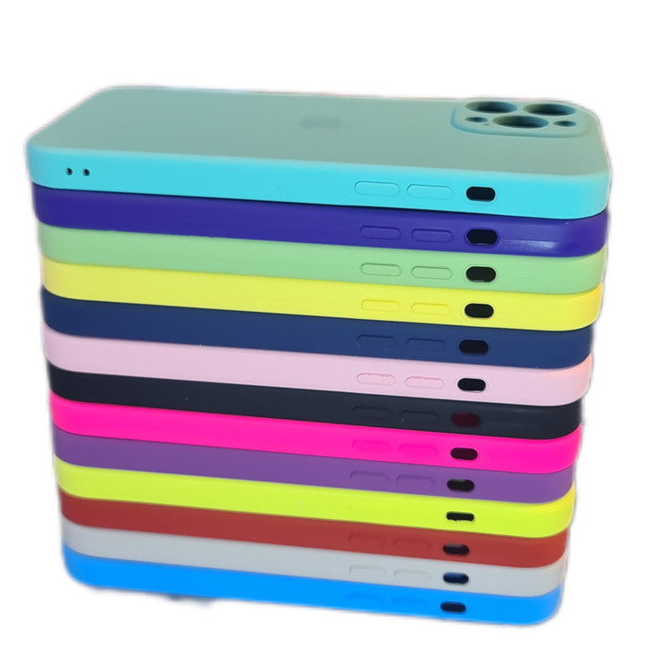 کاور کلاسیک مدل سیلیکون پاکن کد KHO.529 مناسب برای گوشی موبایل اپل IPHONE 13 PRO MAX