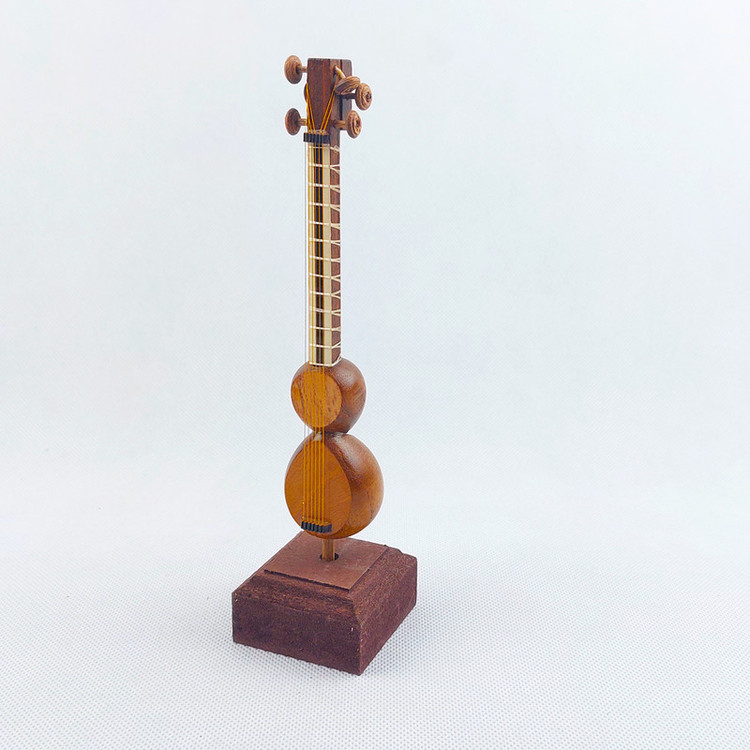 ماکت دکوری مدل ساز موسیقی طرح تار کد ST-04