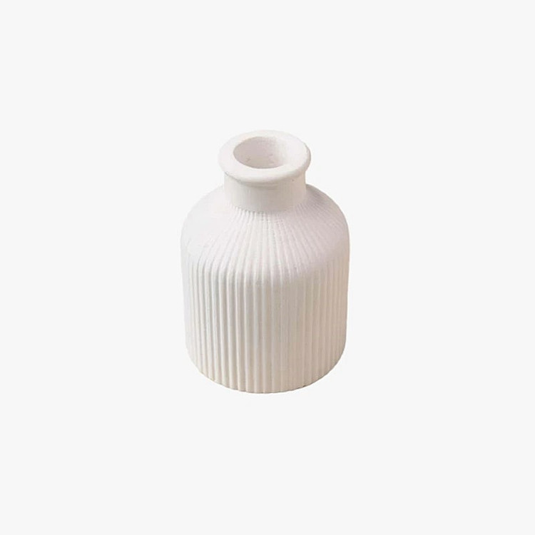 گلدان دکوری رومیزی مینیمال مدل کد 001، ابعاد 7×7×9 سانتیمتر، وزن 360 گرم