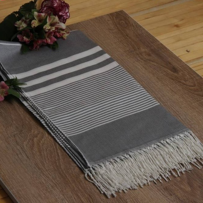 حوله استخری مدل نخی سایز 103× 180 سانتی متر