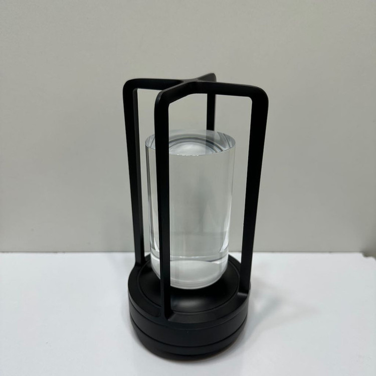 چراغ رومیزی مدل شیشه ای کد ۱۸
