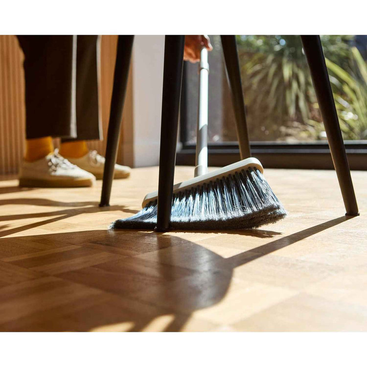ست جارو و خاک انداز جوزف جوزف مدل CleanTech