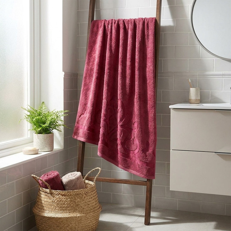 حوله حمام آذرریس تبریز مدل رویال سایز 100×160 سانتی متر
