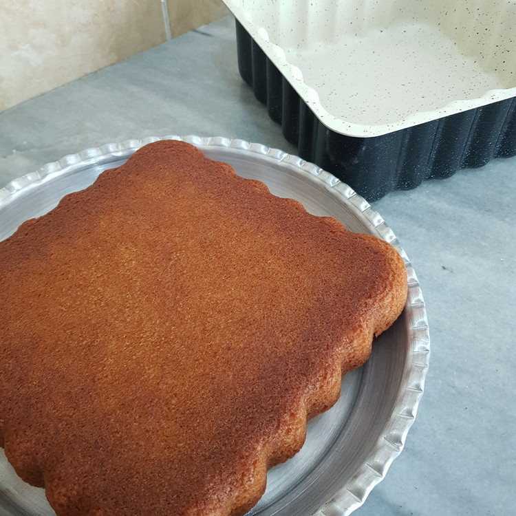 قالب کیک مدل شارلوت مربع صاف