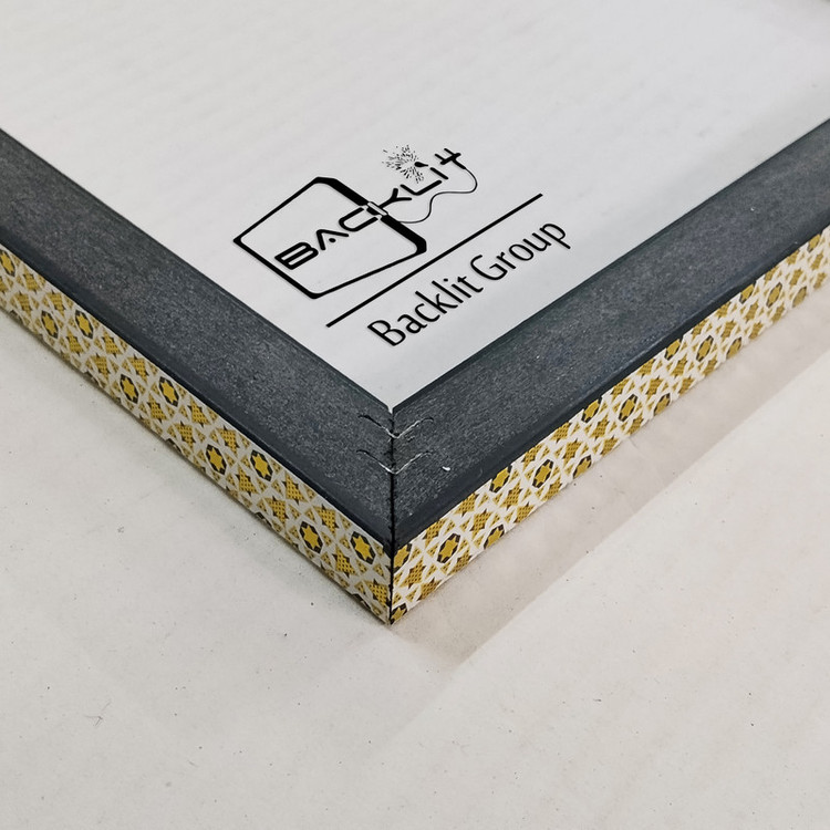 قاب عکس بکلیت طرح خاتم مدل 22 روگرد رومیزی سایز 21×16 سانتی متر