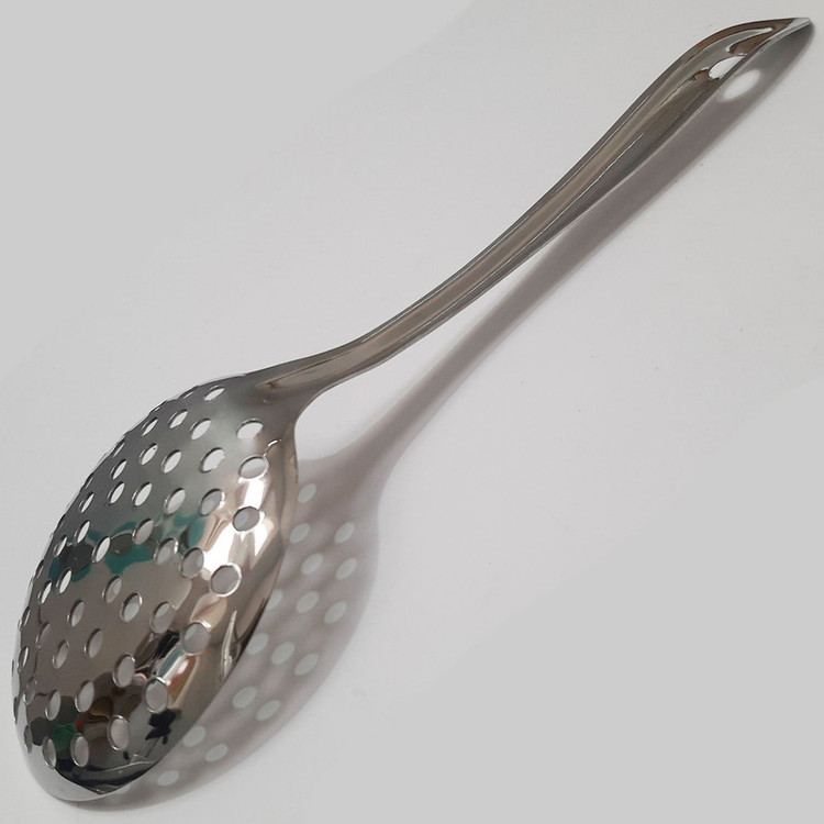کفگیر طرح سوراخ دار مدل آمبریش کد 04