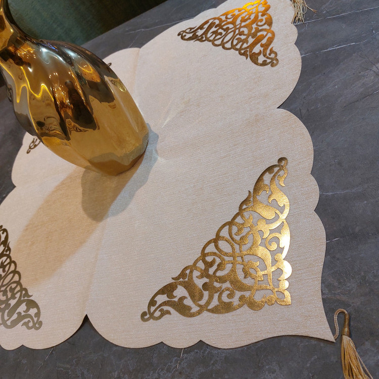 رومیزی طرح داماس کد 60cm