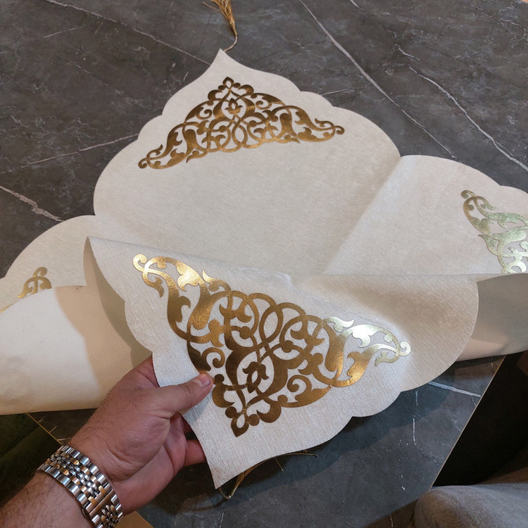 رومیزی طرح داماس کد 60cm