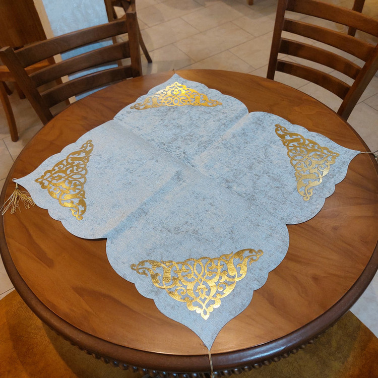 رومیزی طرح داماس کد 60cm