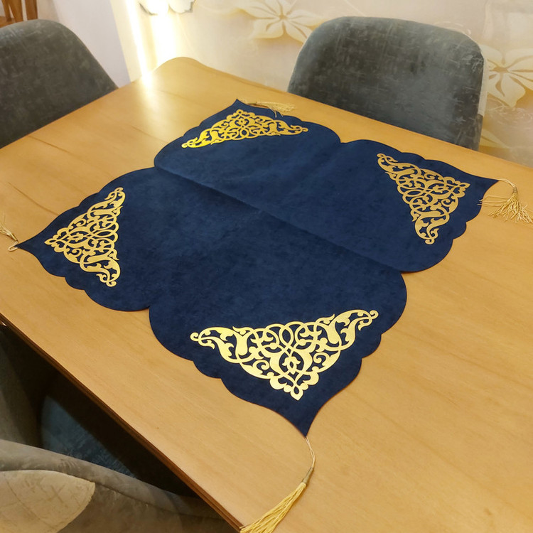رومیزی طرح داماس کد 60cm