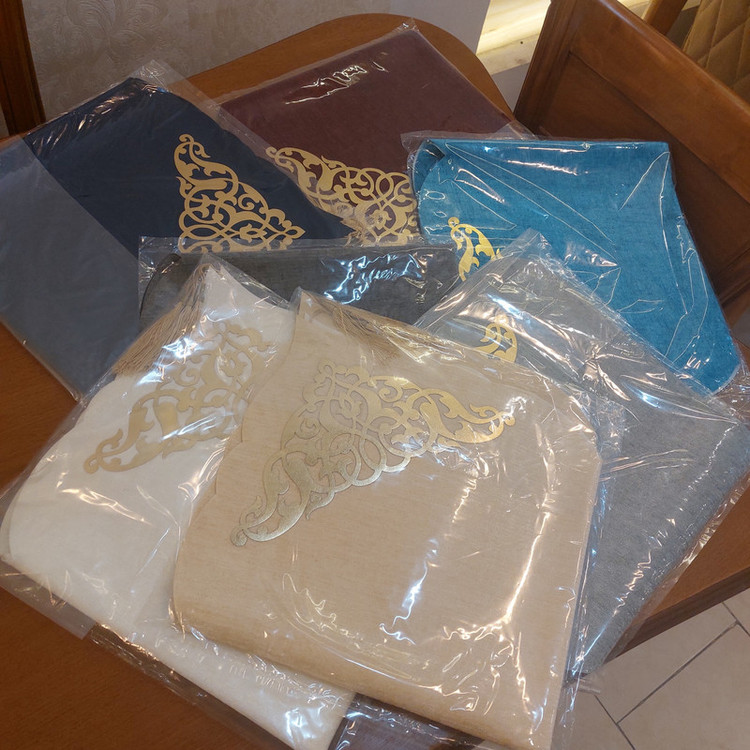 رومیزی طرح داماس کد 60cm