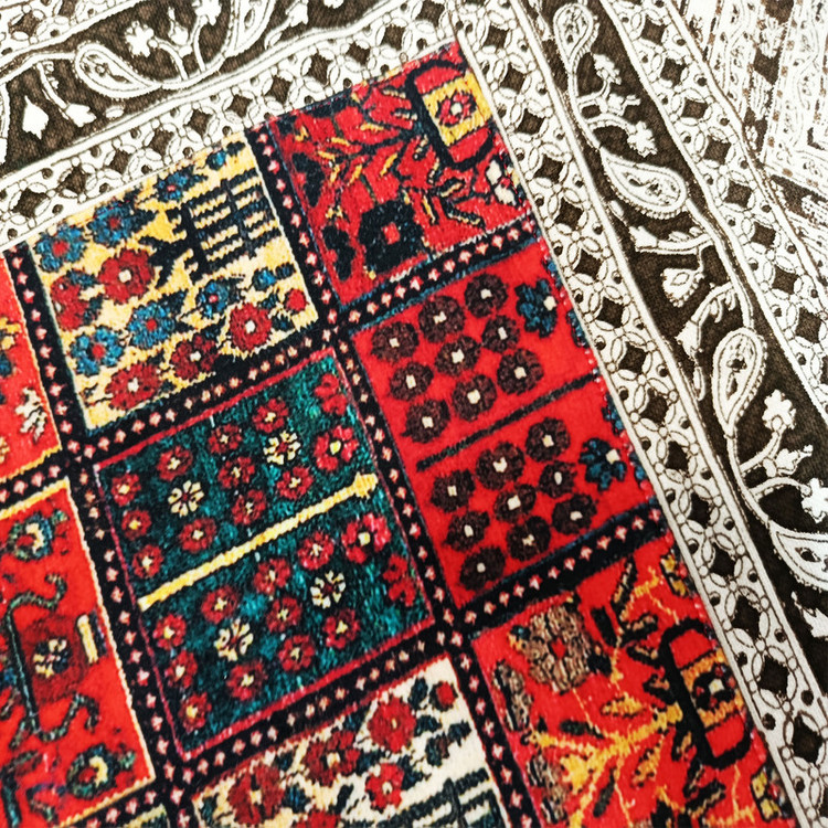 رومیزی مدل سنتی سایز 100x100 سانتیمتر