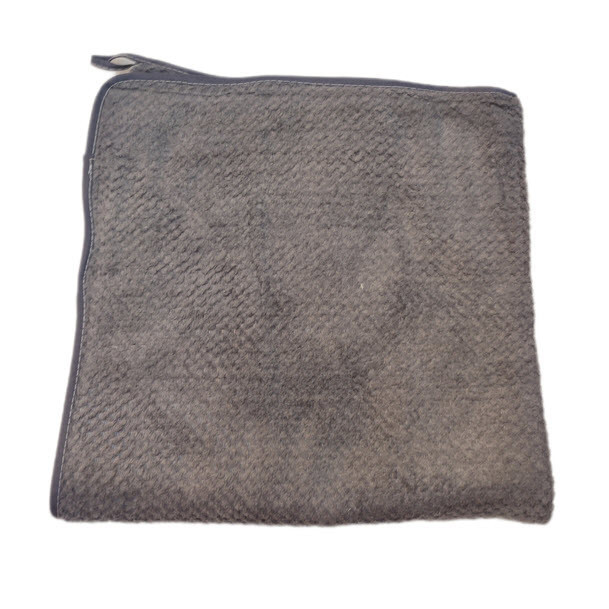 حوله استخری مدل سوزنی سایز 70×130 سانتی متر