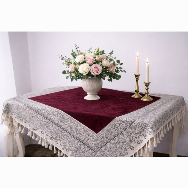 رومیزی مدل ماه سلطان سایز 100x100 سانتیمتر