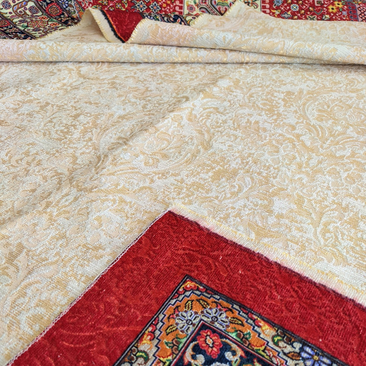 رومیزی مدل مخمل طرح سنتی سایز 190x135 سانتیمتر