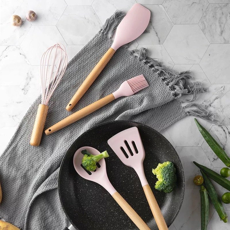 سرویس کفگیر و ملاقه 12 پارچه پرنس هوم مدل KITCHEN SET